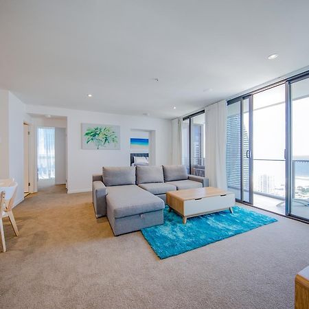Dayday Premier Apartments At 2663 Gold Coast Hwy, Broadbeach ภายนอก รูปภาพ