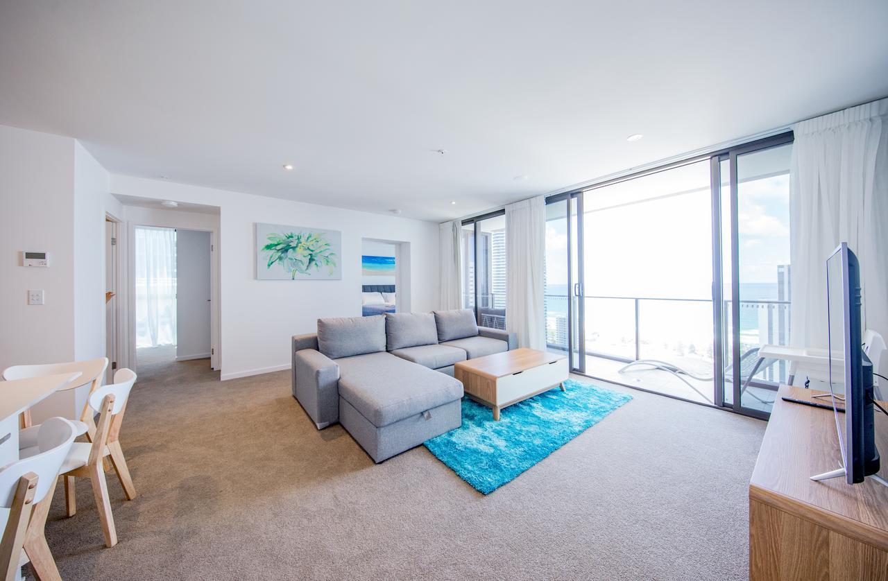 Dayday Premier Apartments At 2663 Gold Coast Hwy, Broadbeach ภายนอก รูปภาพ